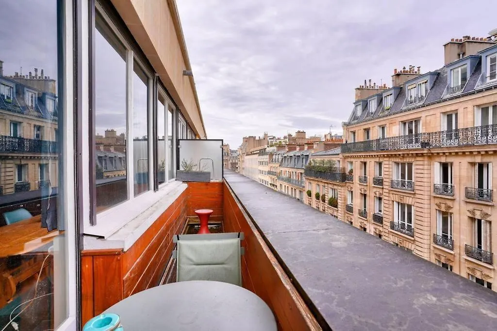 Superbe T2 Avec Balcon Proche De La Tour Eiffel Apartment